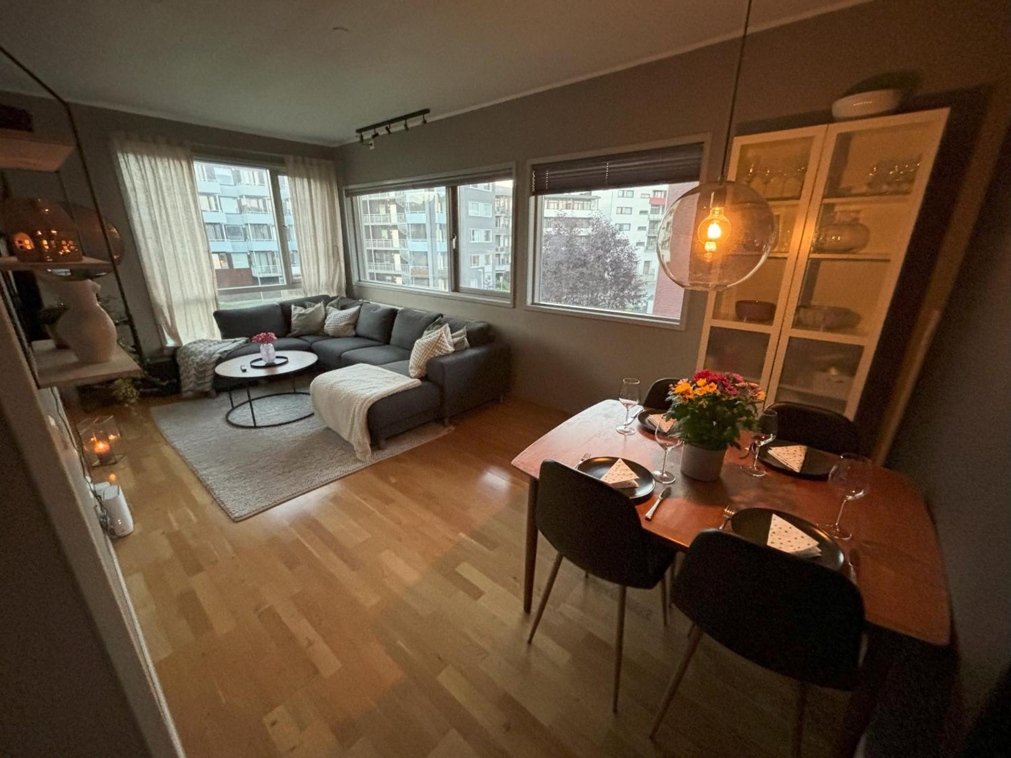 Sentrumsnaer Midt I Sentrum Leilighet *